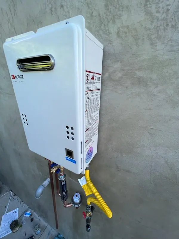 Tankless water heater installation for Crest View homes